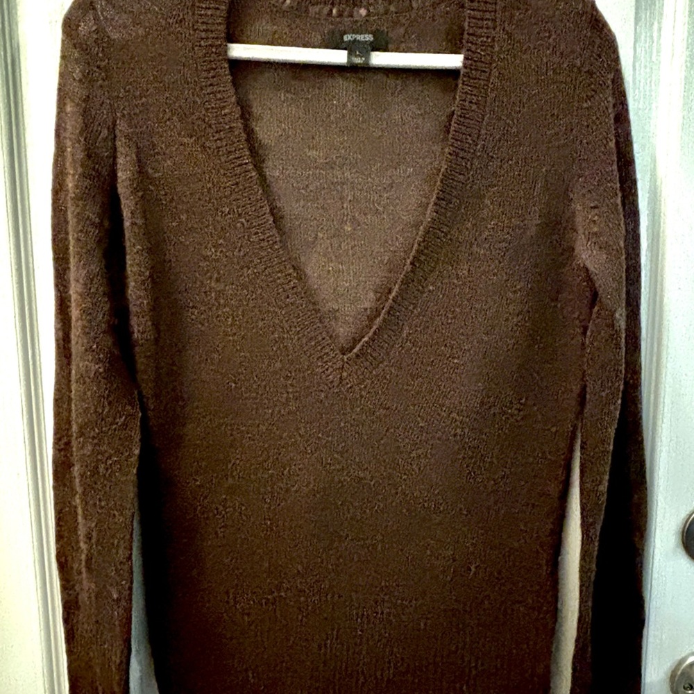 Express Chocolate Brown V-Neck Sweater Classic Design